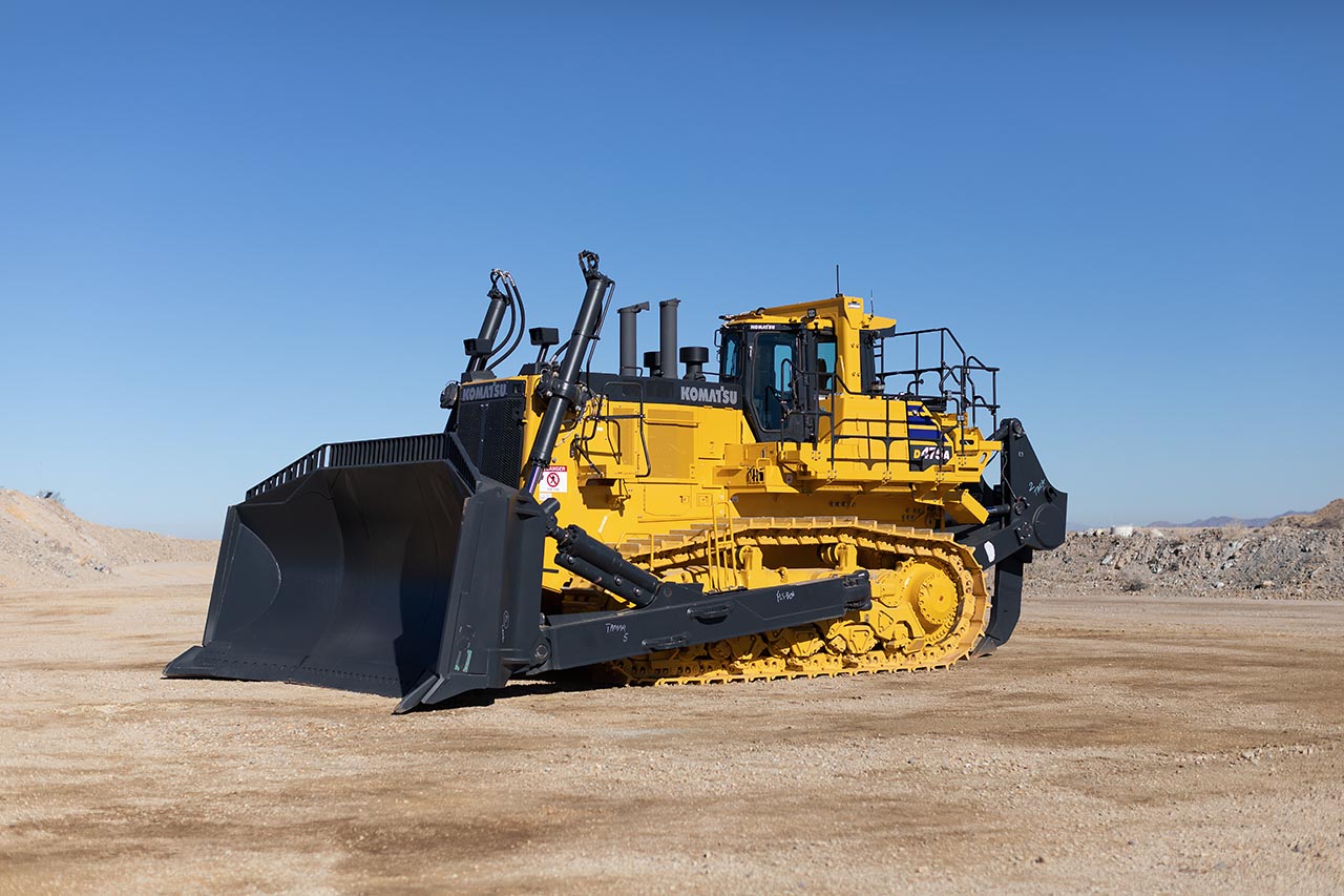 D475A-8 mining dozer