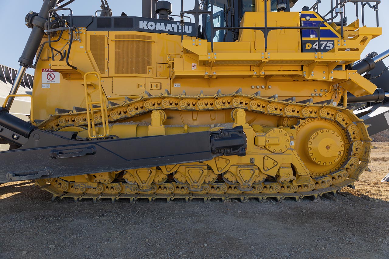 Low undercarriage design