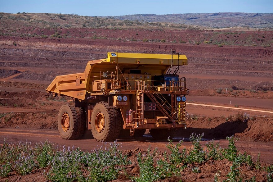 Komatsu autonomous haulage marks 10 years in the market