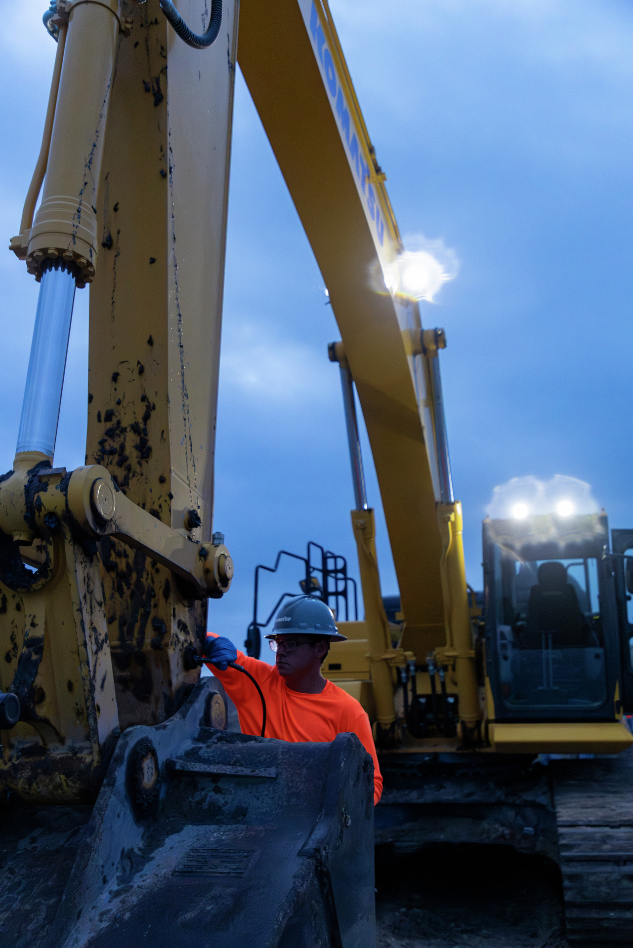 Efficient attachment operation